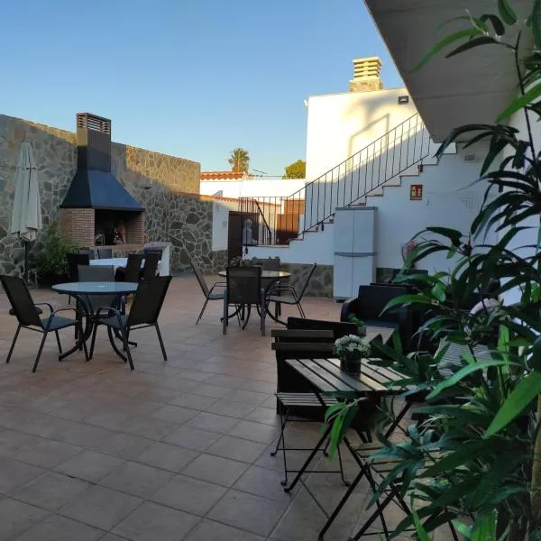 Alojamiento Lo Trabucador – hotel w mieście El Poblenou del Delta