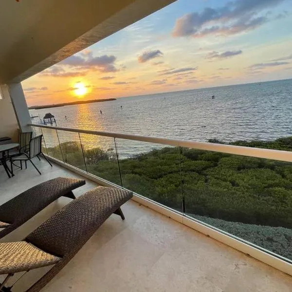 LICENSED Mgr - LUXURY VIP PENTHOUSE SUITE - OFFERS RESORTS BEST PANORAMIC OCEAN VIEWS!, hotel v destinaci Key Largo