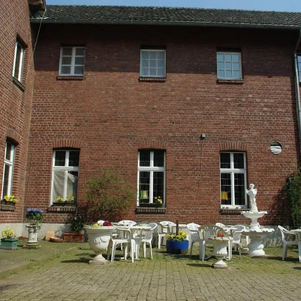 Pension Genengerhof, hotel in Viersen
