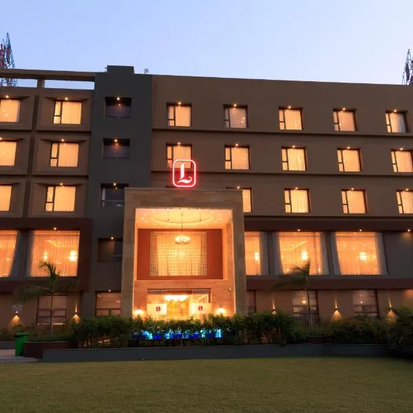 Lords Eco Inn Jamnagar, hotel in Khāvadi Mota