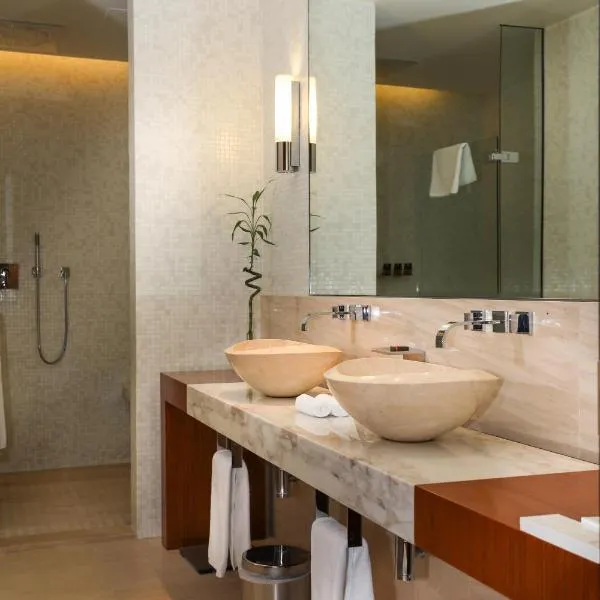 Oryx Airport Hotel Doha - photo 3