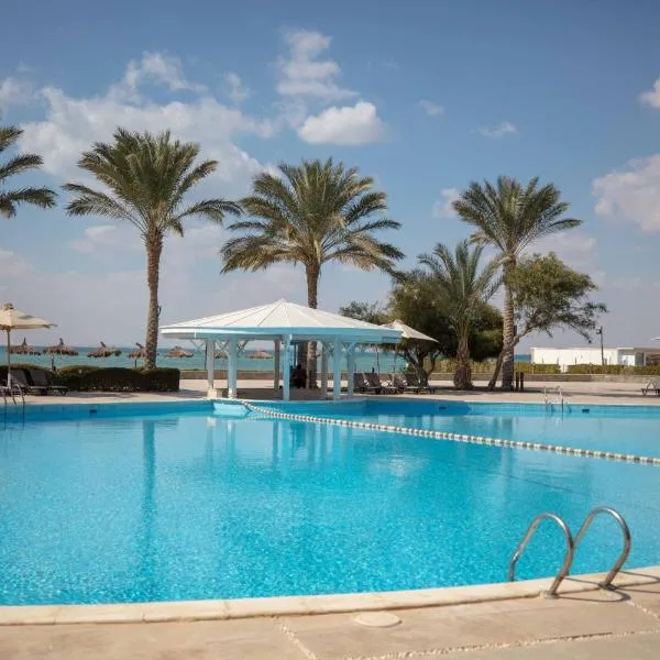 Mousa Coast Chalets & Villas (Managed By Mousa Coast), hotel en Suez