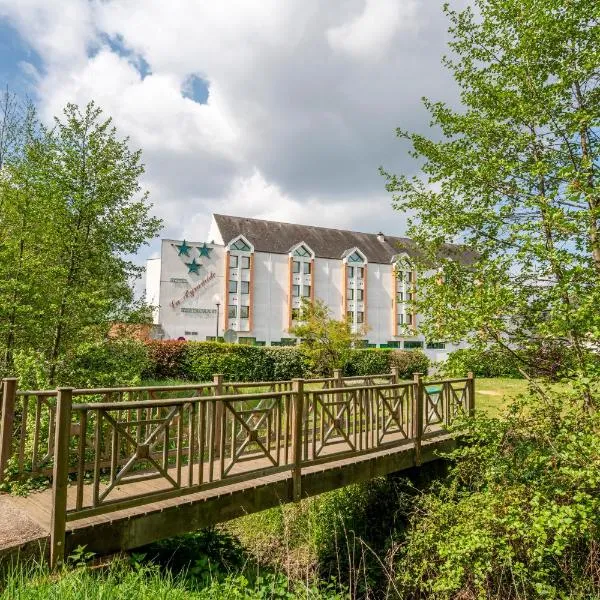 Cit'Hotel LA PYRAMIDE, hotel em Romorantin