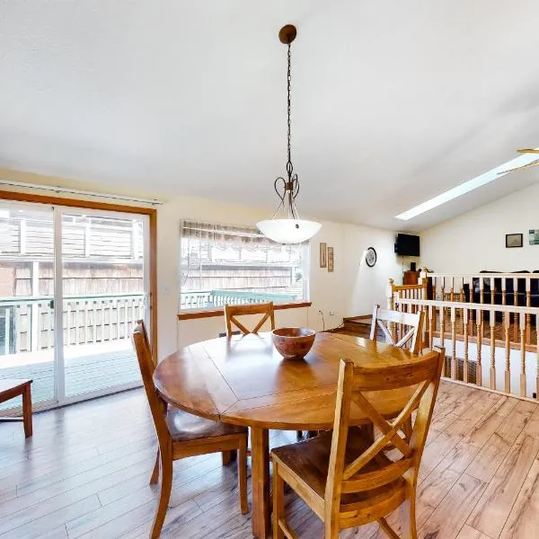 Cape Meares Retreat, ξενοδοχείο σε Cape Meares