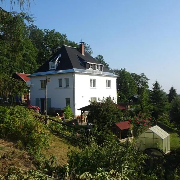 Ferienwohnung Erzgebirgswohnung Götze, hotel in Glashütte