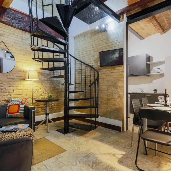 New Listing DUPLEX NEAR THE BEACH Barceloneta, hotel a Barcelona