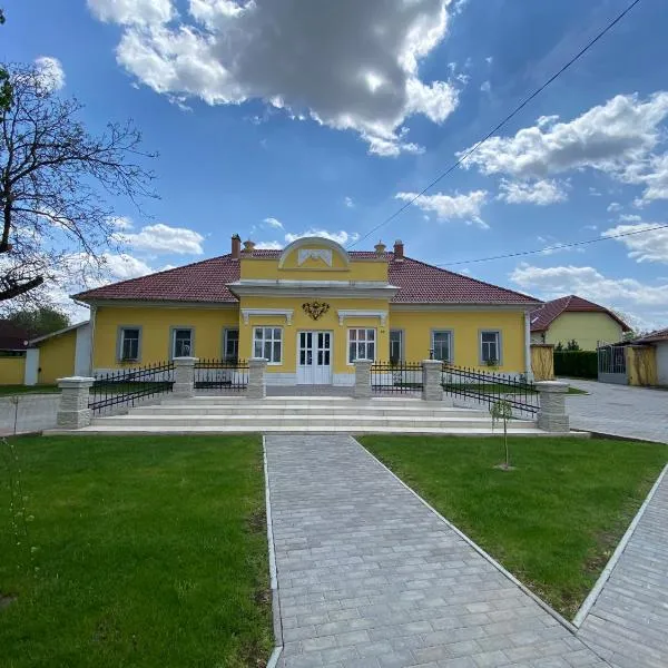 Kúria Vendégház, hotel v destinaci Poroszló