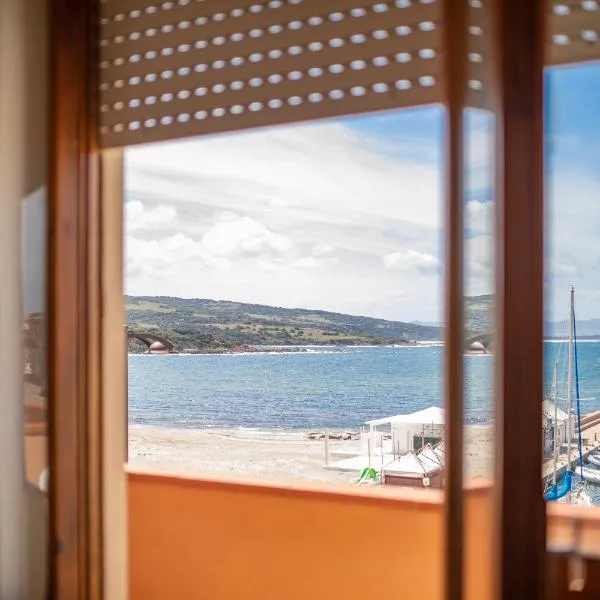 Casa Spiaggia Molo 4 – hotel w mieście Isola Rossa