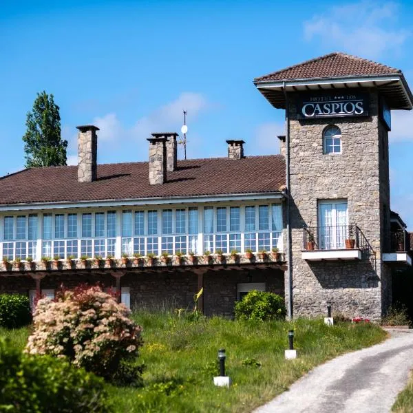 Hotel Los Caspios, hotel v destinaci Colunga