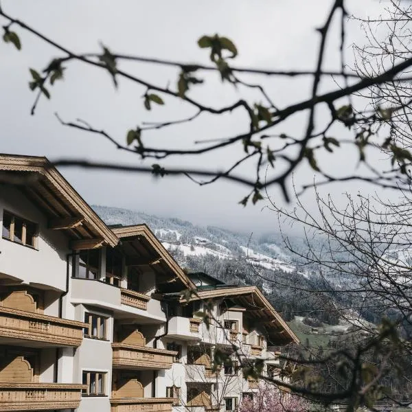 VAYA Zillertal, hotel in Aschau