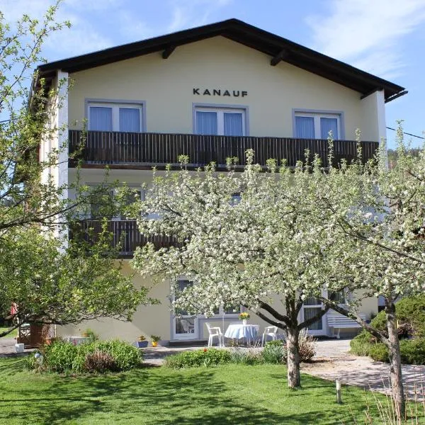 Viesnīca Appartements Kanauf pilsētā Krumpendorfa