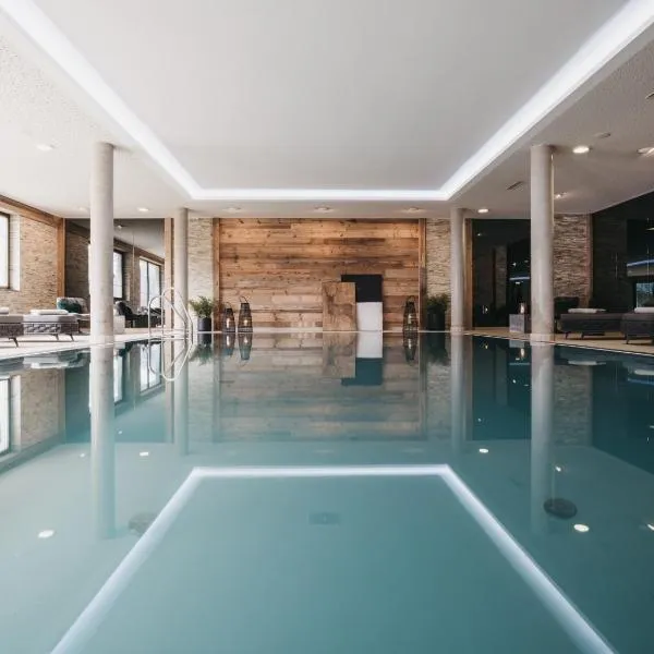 VAYA Zillertal inklusive Gästekarte Erste Ferienregion Zillertal, hotel v destinácii Aschau