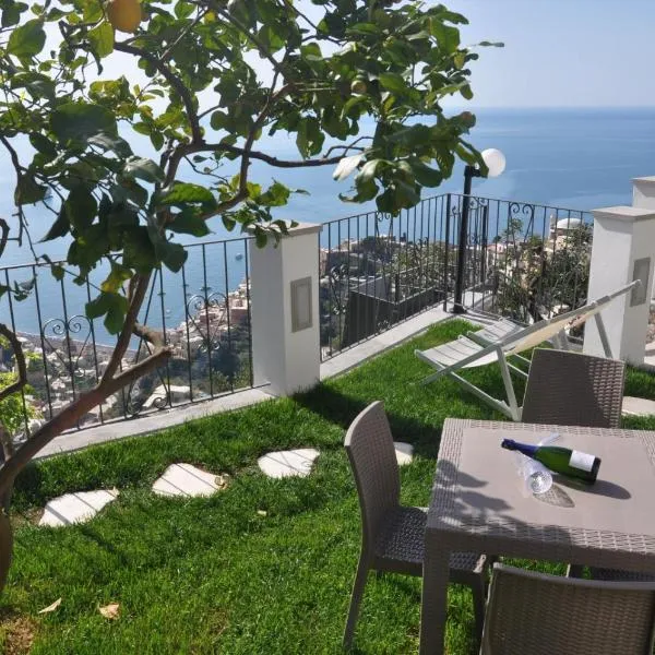 Casa Roberta – hotel w mieście Positano