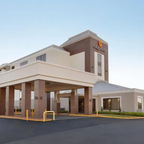 La Quinta inn & suites by Wyndham Dothan, hotel v mestu Dothan