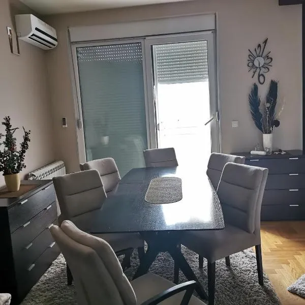 Mint, hotel v destinaci Sremska Mitrovica