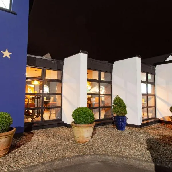 Best Western Plus White Horse Hotel, hotell i Derry Londonderry