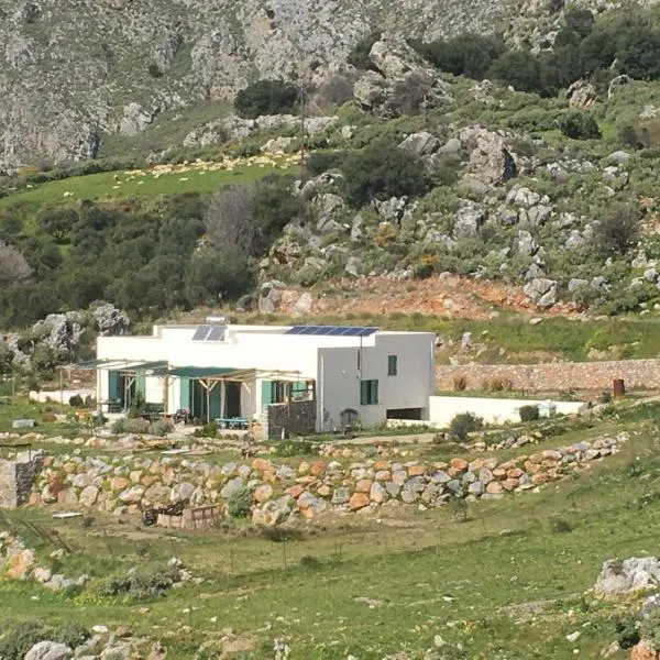 Rocky Mountain Way - Off The Cretan Track, ξενοδοχείο στη Σελλία