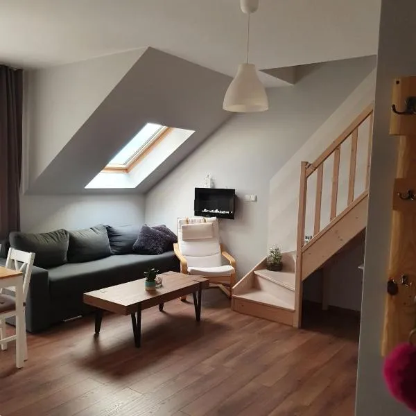 Luksusowy Apartament ul. Kwiatkowskiego – hotel w Łebie
