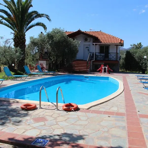 VILLA IATROU, hotel v destinaci Potos
