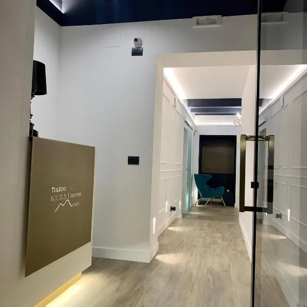 Toledo Boutique Rooms, hotel v Neaplju