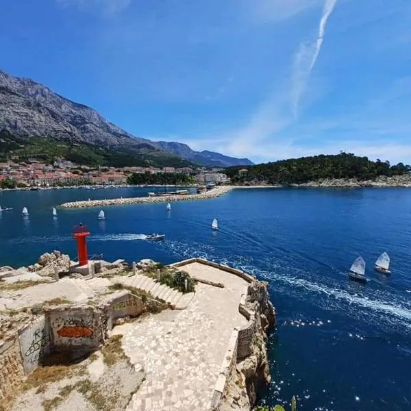 Apartmani kike, khách sạn ở Makarska