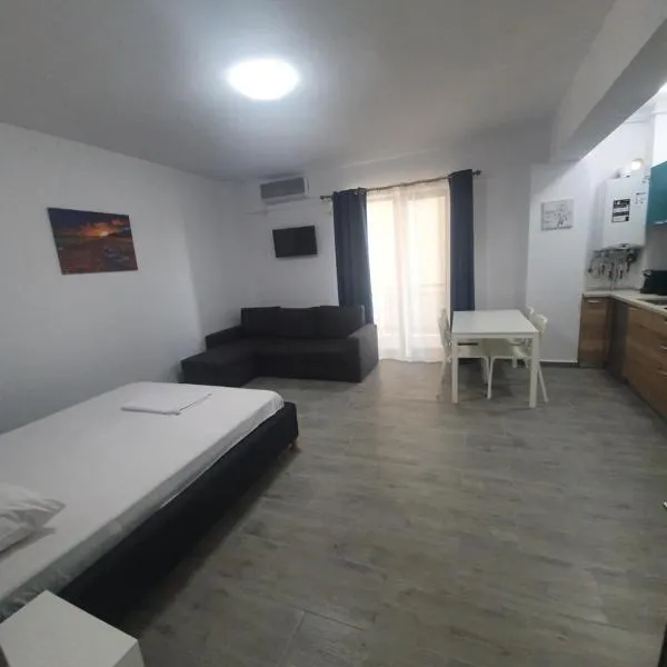 Brizza Apartments 3 Mamaia Nord, hotel Năvodariban