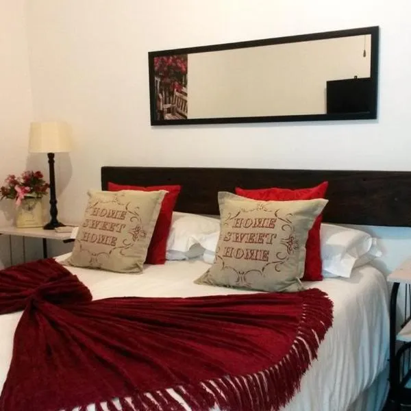 DOTJJ B & B, hotel v destinaci Paarl