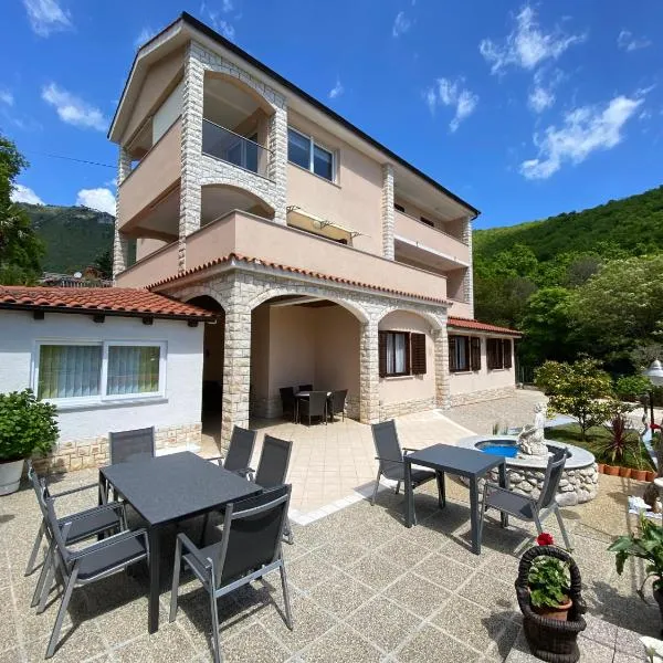 Guest House Dešković, hotel v destinaci Mošćenička Draga