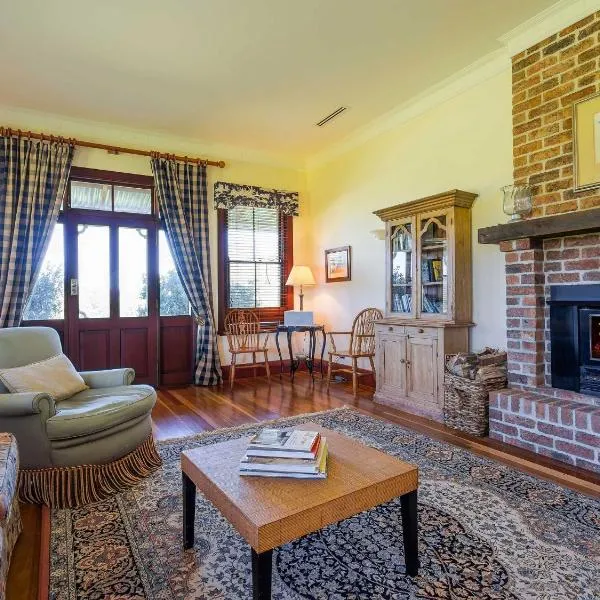 Roscrea Homestead Premier Homestead Accommodation、Glenwilliamのホテル