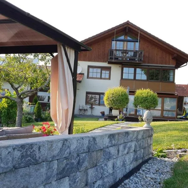 Ferienwohnung Siglreitmaier 2, hotel en Chieming