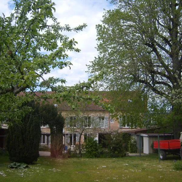 gite du vieux tilleul, hotel in Fère-en-Tardenois