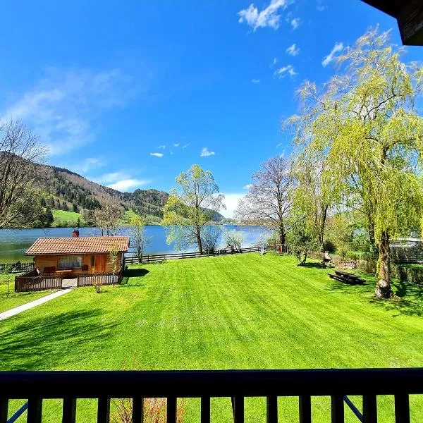 Appartementhaus „die Kuh am See“ (vormals Haus St. Leonhard), hotel v destinaci Schliersee