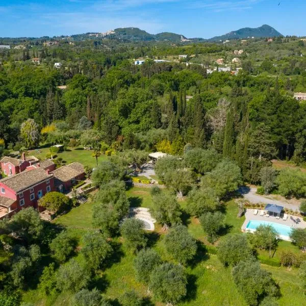 Triklino Estate, hotel en Áfra