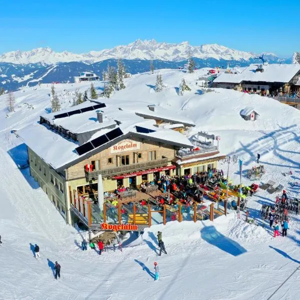 Gasthof Kogelalm, hotel em Wagrain