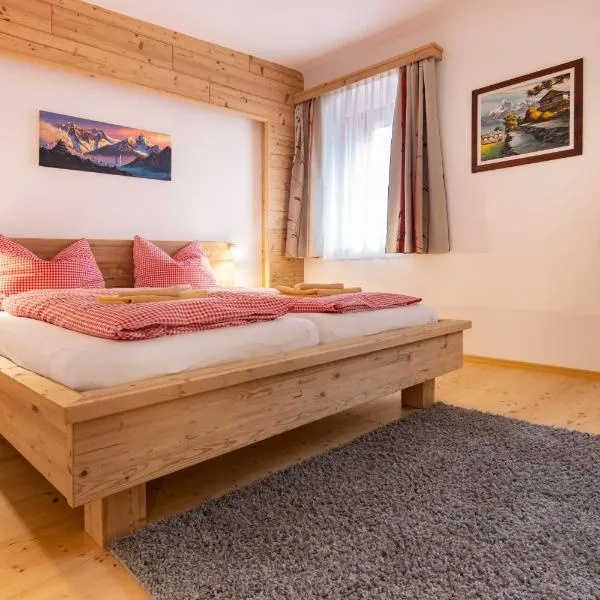 Camping & Pension Au an der Donau, hotel v destinaci Au an der Donau