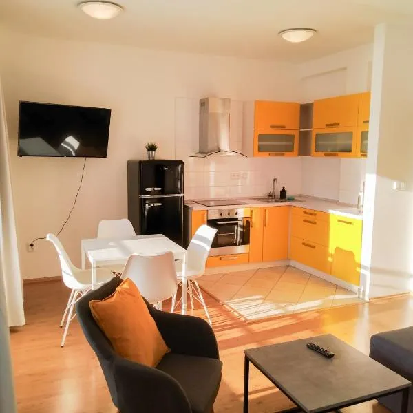 Yellow Apartment, hotel v Ostravě