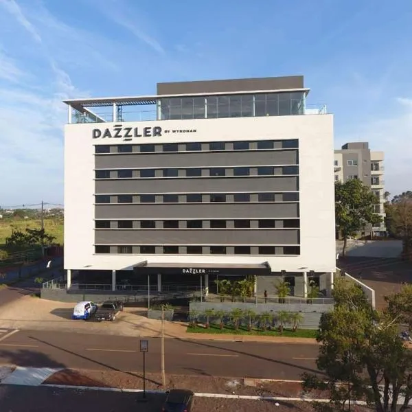 Dazzler by Wyndham Ciudad del Este, hotel in Presidente Franco