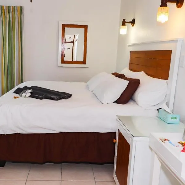 Black Rock Lodge, hotel v destinaci Port Edward