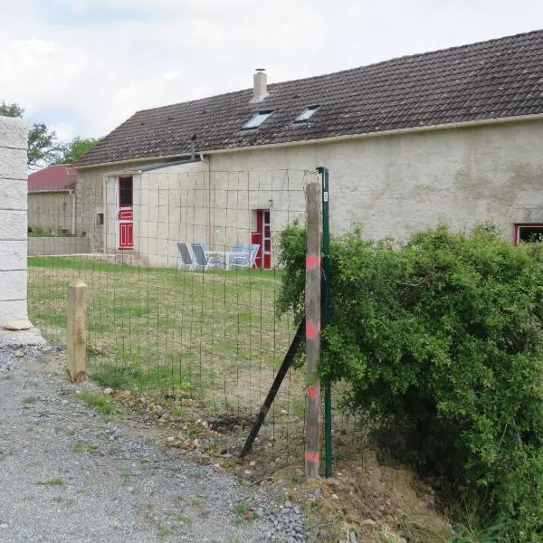 Lalot gîte, hotel in Oulches