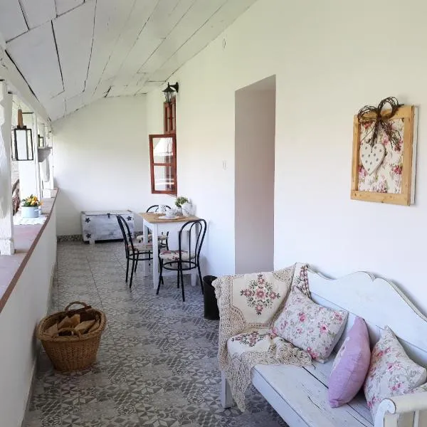Szép Julis Vendégház, hotel v destinaci Cserépfalu