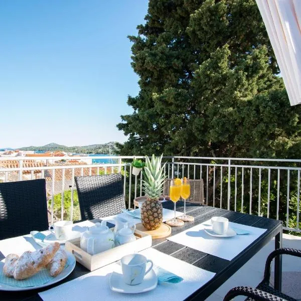 Apartments Tresan, hotel i Tribunj