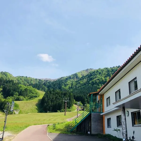 Guest House Shiroikiseki, hotel in Toyama