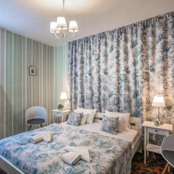 Tündérkert Hotel Noszvaj, hotel v destinaci Noszvaj
