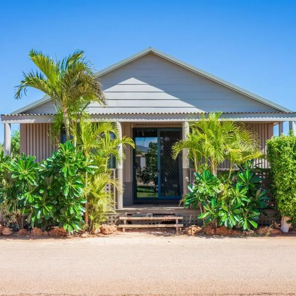 Ningaloo Caravan and Holiday Resort, hotel in Exmouth