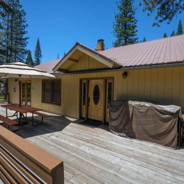 Apple Tree Bear House, hotel v destinaci Yosemite West