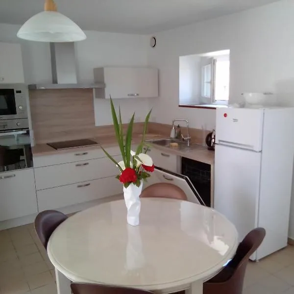 Gîte 3 places au cœur du Trégor, hotel en Langoat
