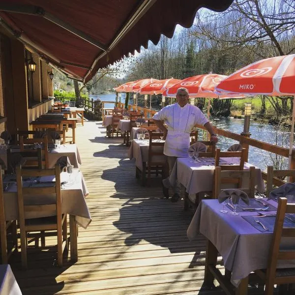Hotel Restaurant Les Gorges de Chouvigny, khách sạn ở Chouvigny