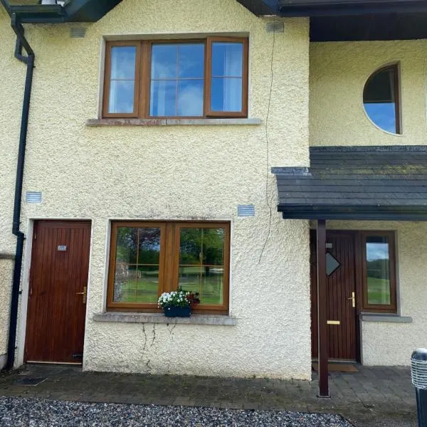 Your very own 19th hole!!, Hotel in Tipperary