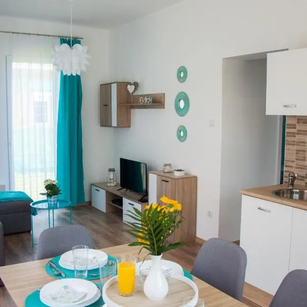 Villa Aquamarine, hotel in Balatonboglár