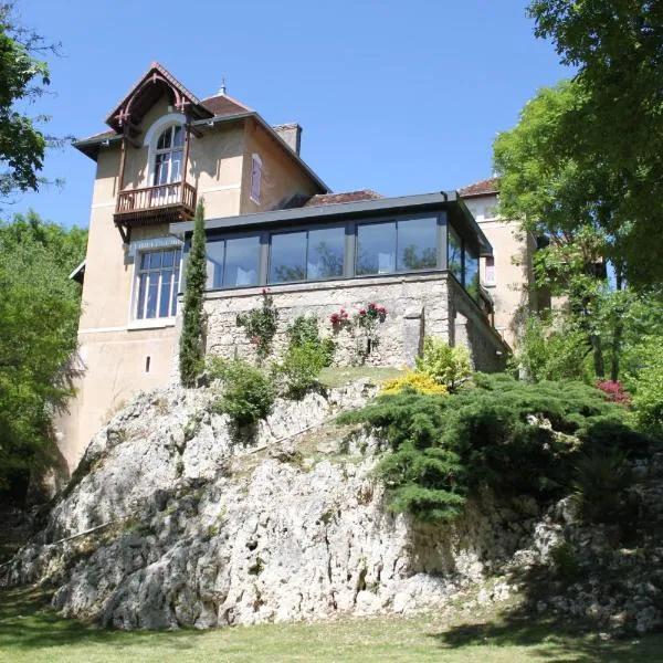 La Garenne de Morestel, hotel in Saint-Chef